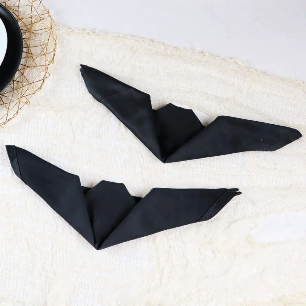 How to Make Napkin Rings That Look Like Bats