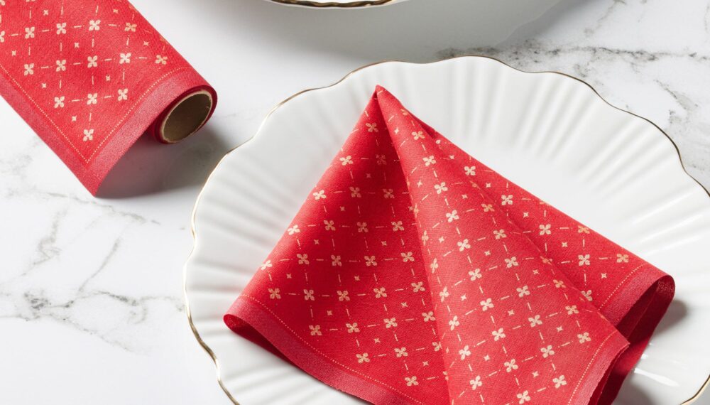 lux dinner napkin