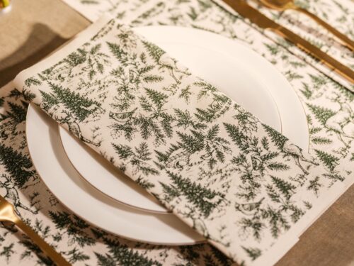 Evergreen Xmas Cotton Dinner Napkins 12 Units